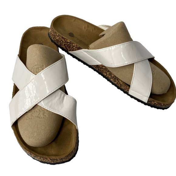 Chotties White Slip On Sandals Women's Size 11 - Picture 1 of 10